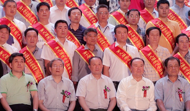 lingdaoheying.jpg
